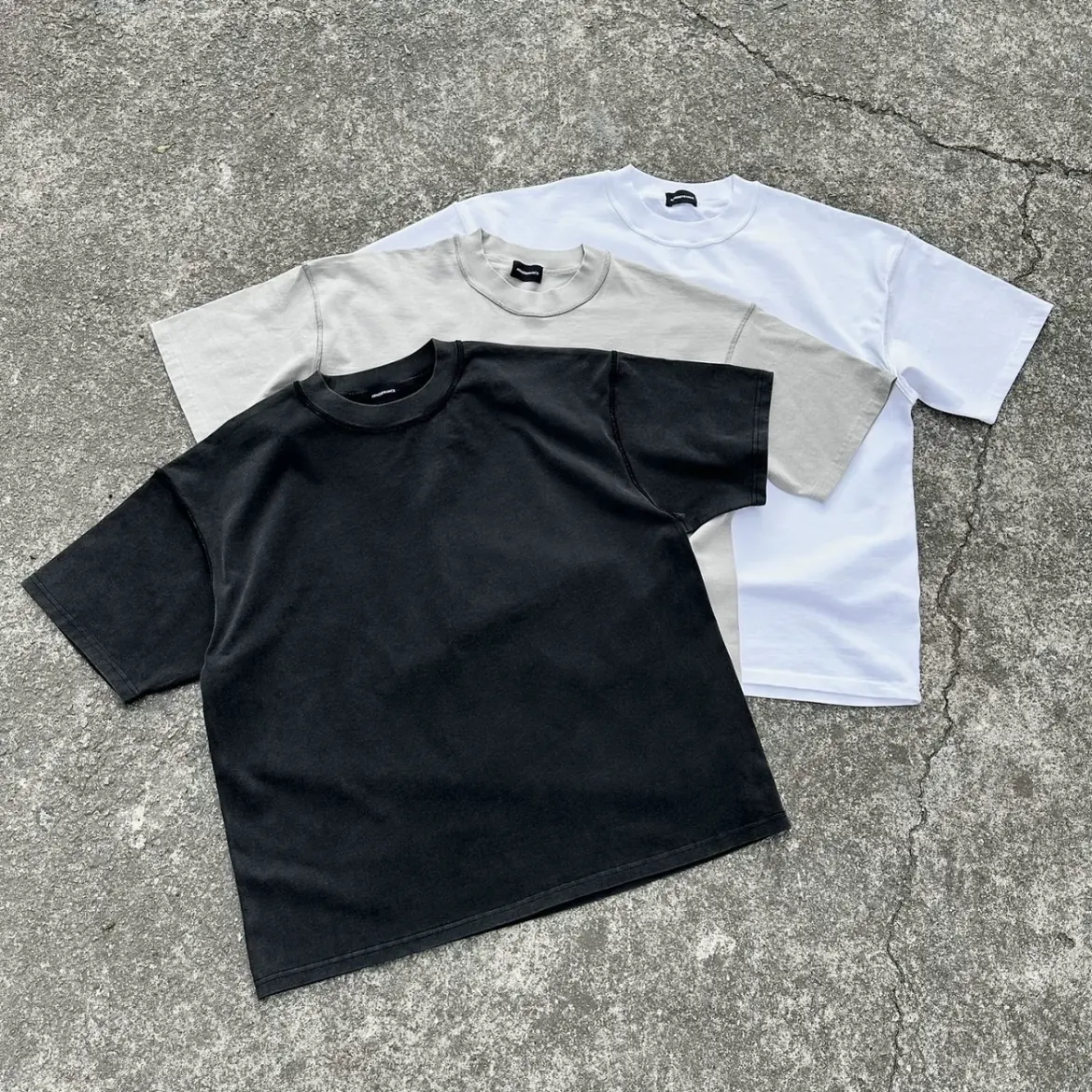 Oversized T-shirt color samples